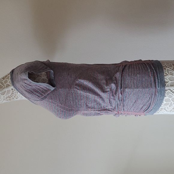 Athleta Active Tee 8323 - Picture 4 of 9